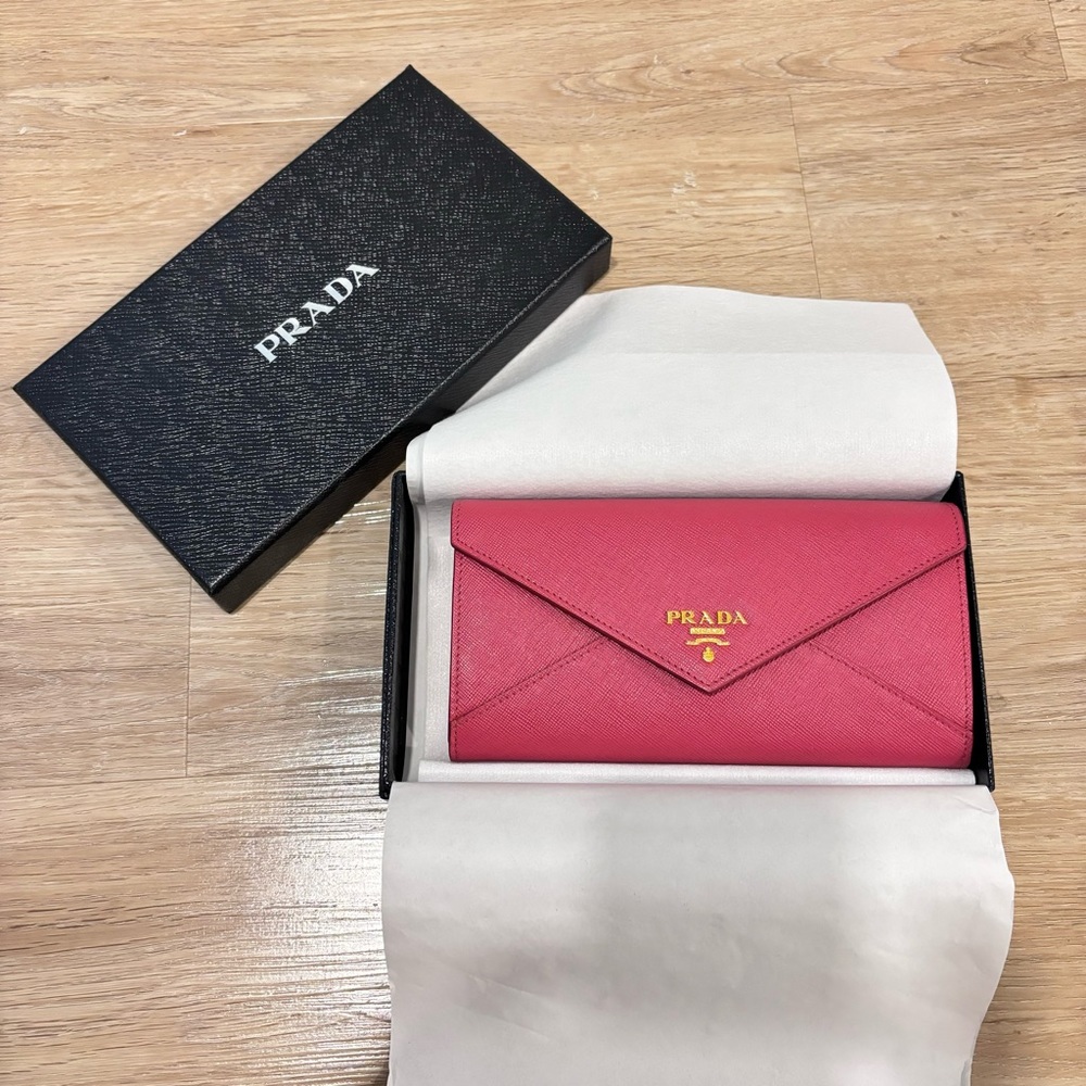 Authentic Prada Pink Saffiano Wallet